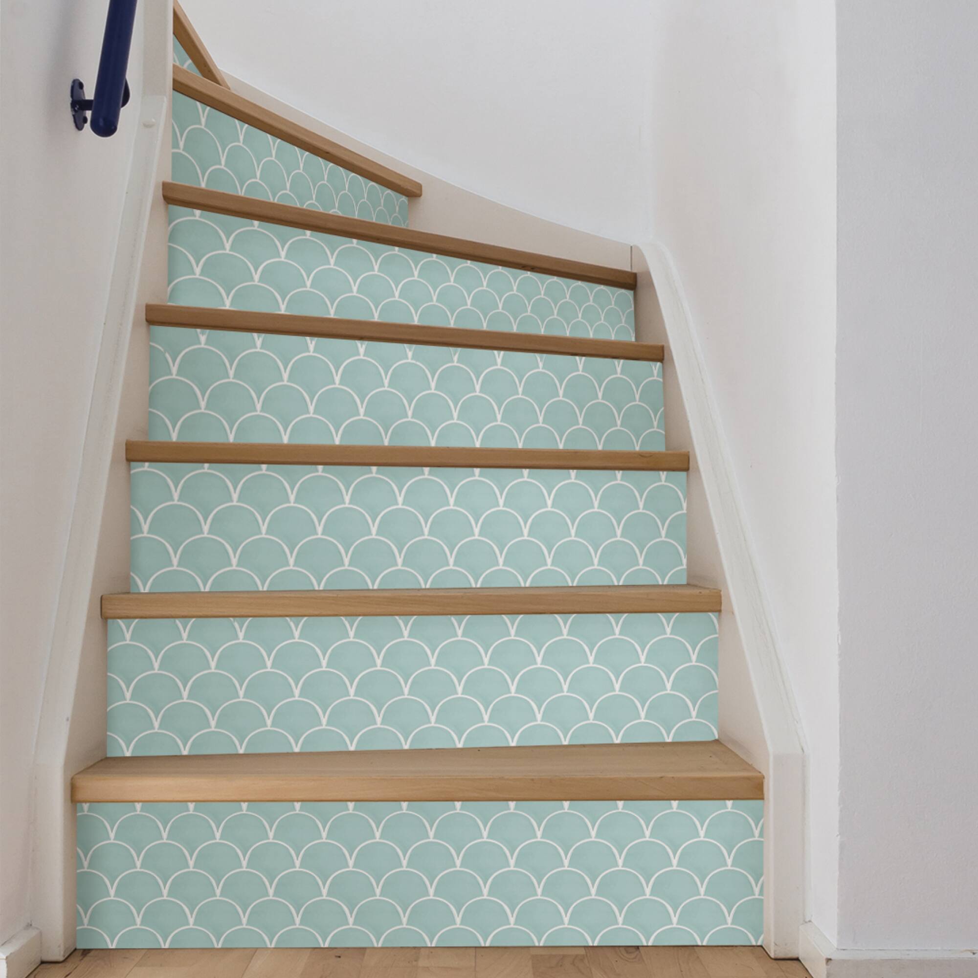 InHome Shell Peel & Stick Backsplash Tiles